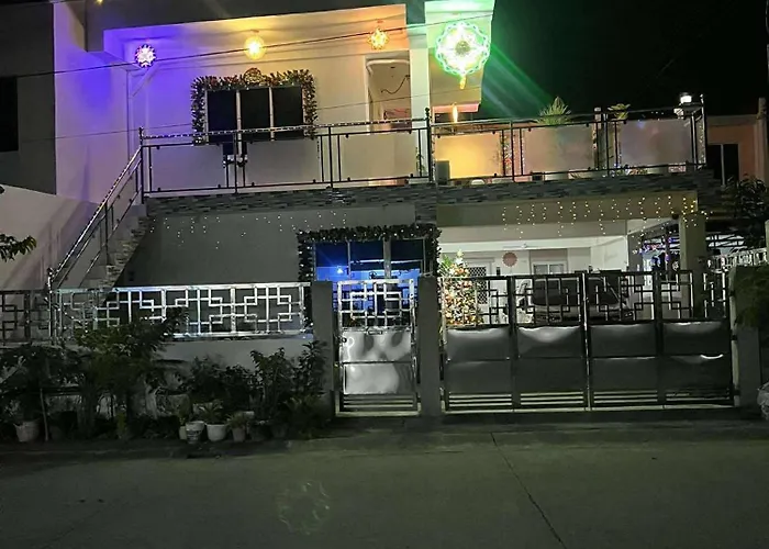 Accommodatie bij particulieren Guest #1 Terrace, Rooftop, Netflix, Wifi Compostela (Cebu)